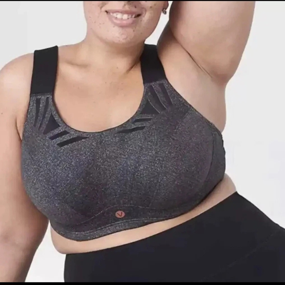 Livi Active Sport Bra 44H Molded UW Adjustable Back&Strap High Impact Gray/Black